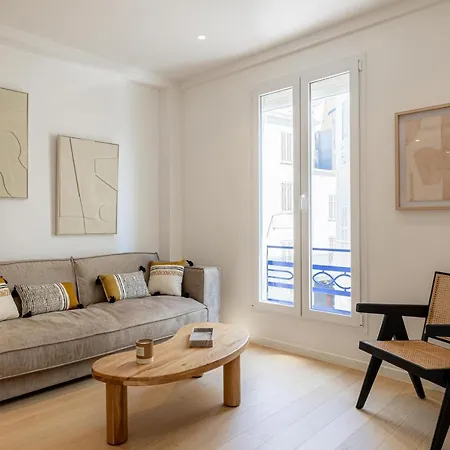 Apartment Two Bedroom Flat Steps Away From Croisette *